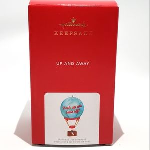 Hallmark Keepsake Ornament: Up And Away! 2021